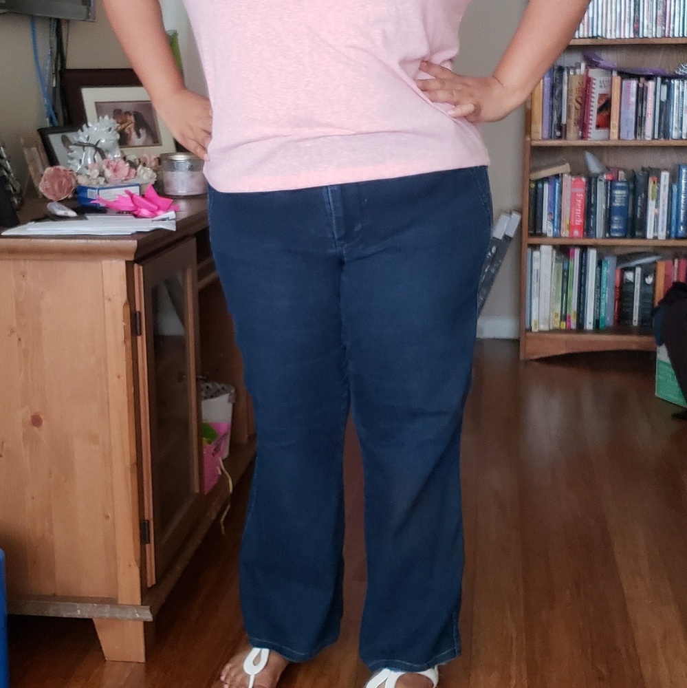 16 Blue Jeans